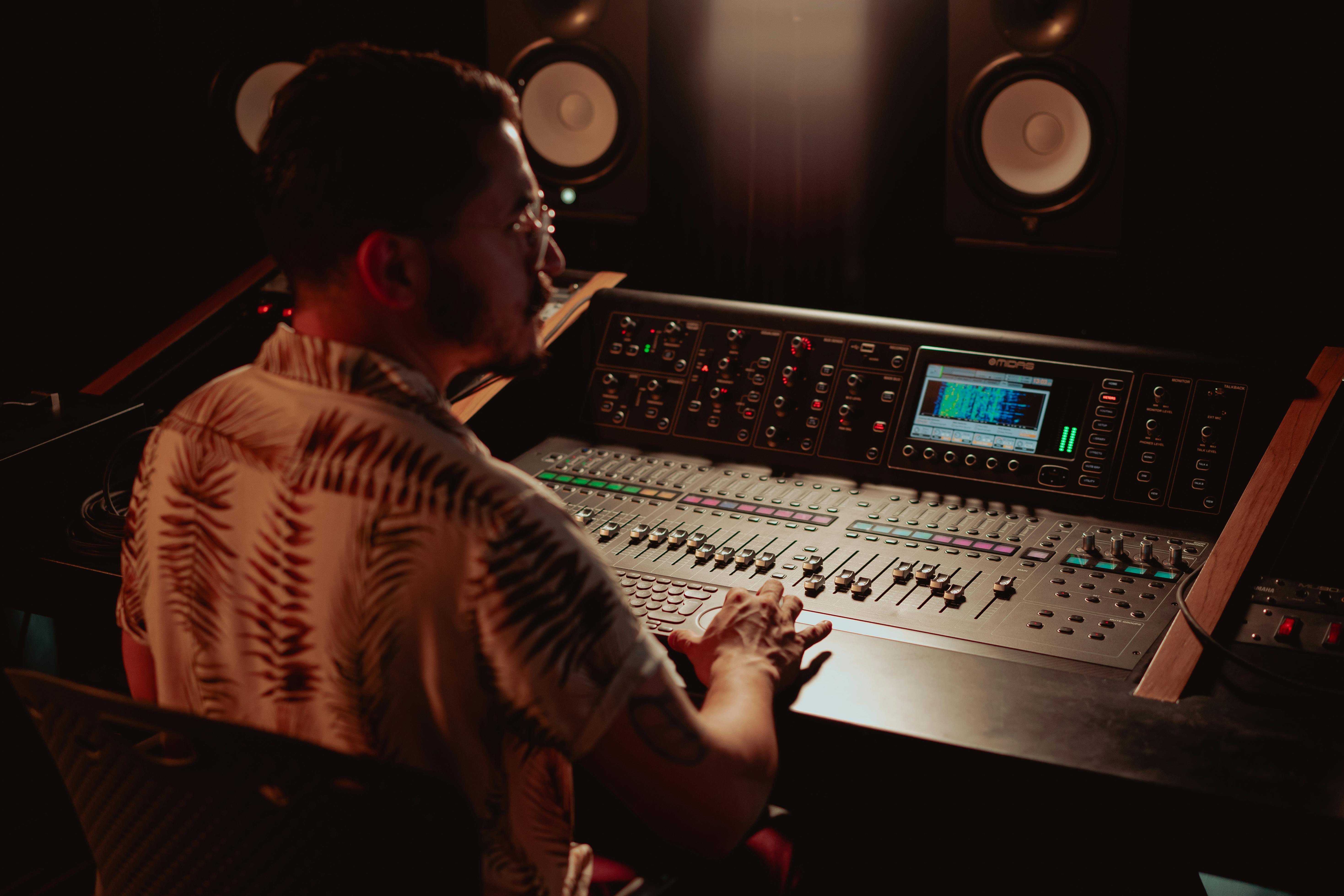 Image principale de l'article Comment devenir Sound Designer dans le domaine des jeux vidéo ?
